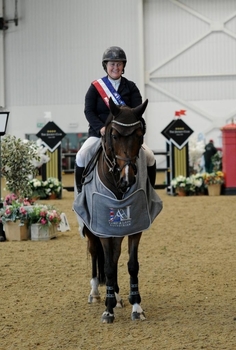 Danielle Ryder & Sam van de Tojopehoeve Z win the Lord & Lady Equestrian Senior Newcomers Championship